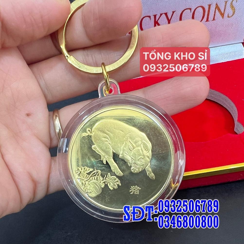Móc Khóa Đồng Xu 12 Con Giáp Mạ Vàng TUỔI HỢI - CON HEO Treo Oto, Xe Máy Phong Thủy -