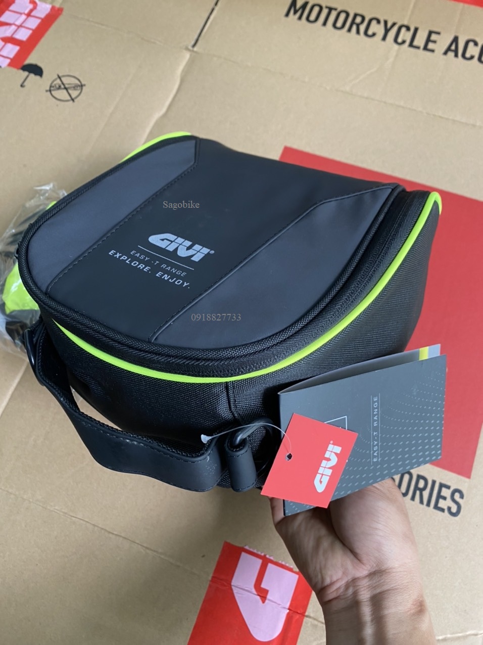 Túi bình xăng givi EA144, túi Tanklock gắn bình xăng motor EA144