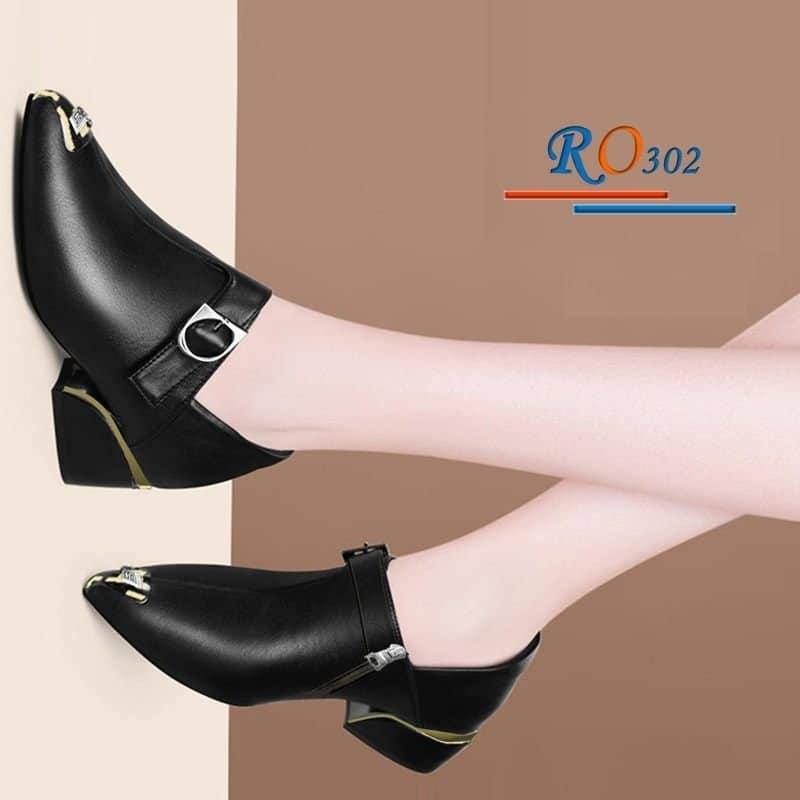 GIÀY BOOT ĐẾ THẤP RO302