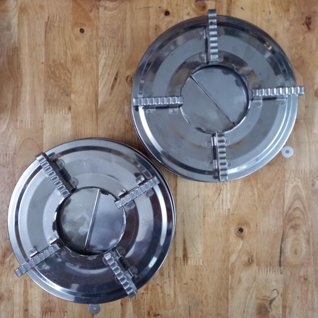 Bếp cồn Inox chất liệu dày dặn - Hàng chất lượng cao- Thanh gạt nhẹ nhàng - Giao nhanh - Không ưng đền tiền gấp 2;