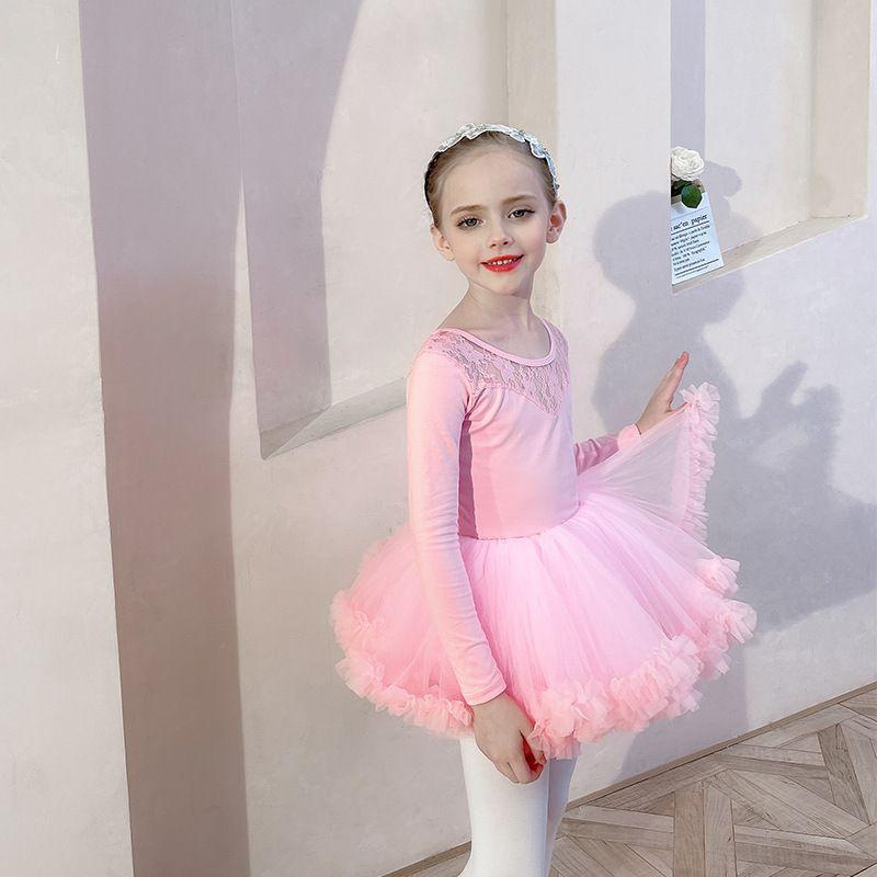 Đầm múa Ballet cao cấp mẫu viền ren ngực - Màu Hồng - Tay dài
