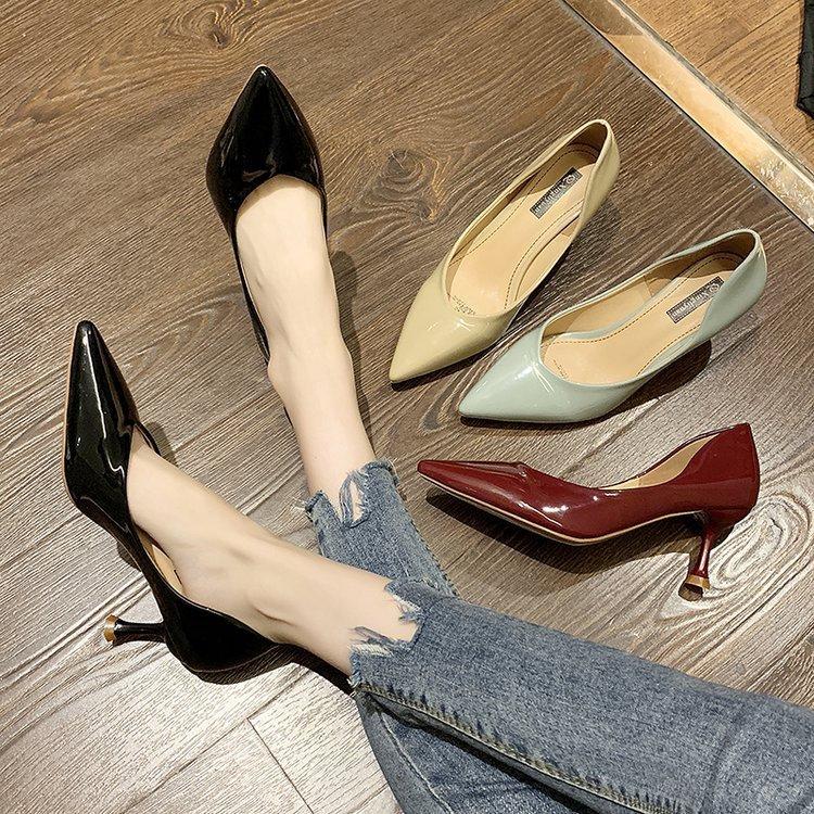 Giày cao gót mũi nhọn thời trang dành cho nữ