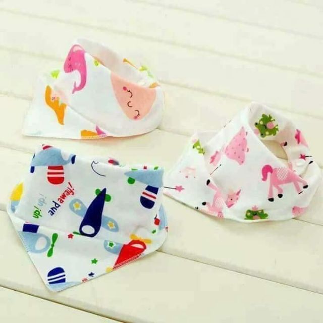 Bộ 5 yếm tam giác 2 lớp có cúc bấm cho bé