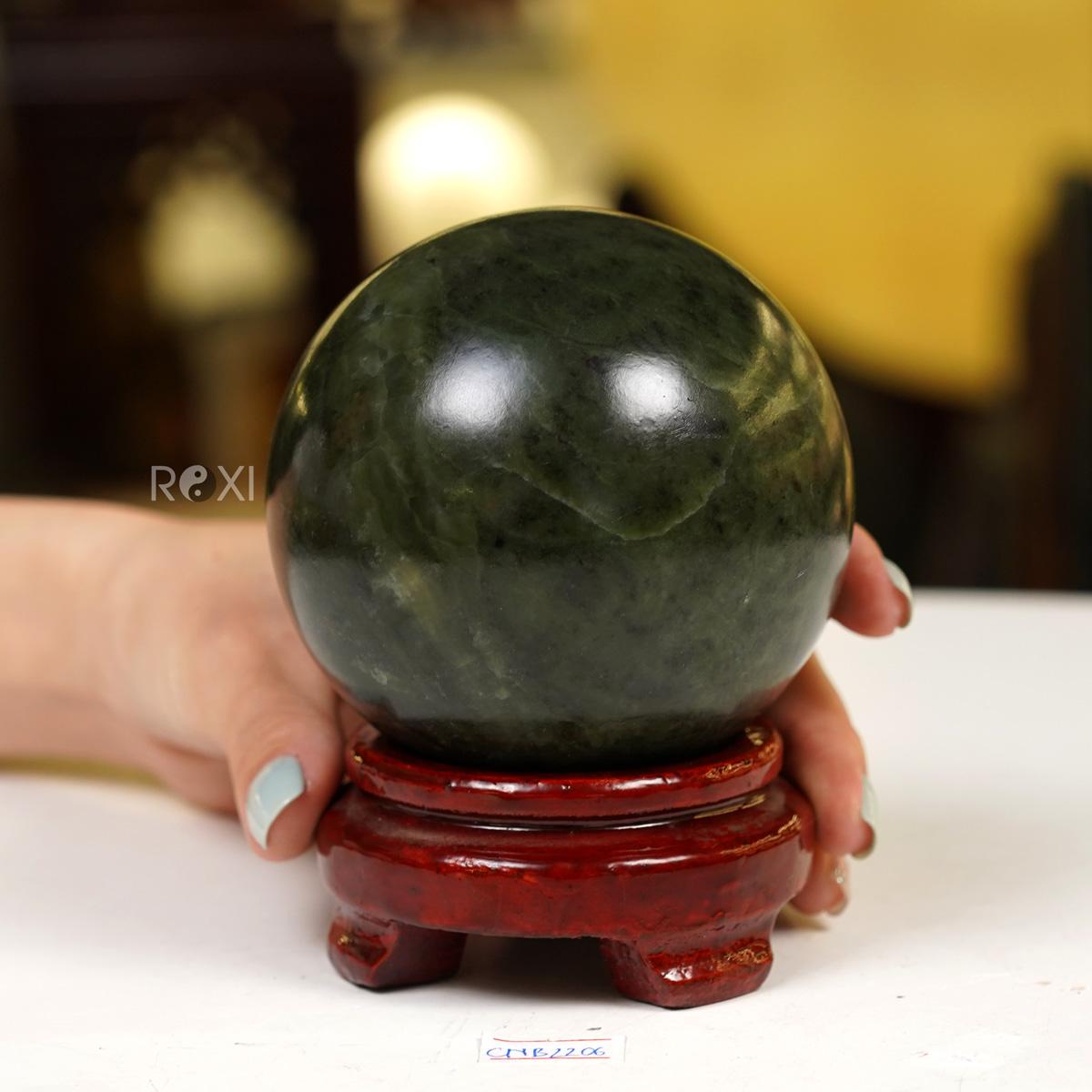 Quả Cầu ngọc bích Nephrite 1,13kg - 8,9cm