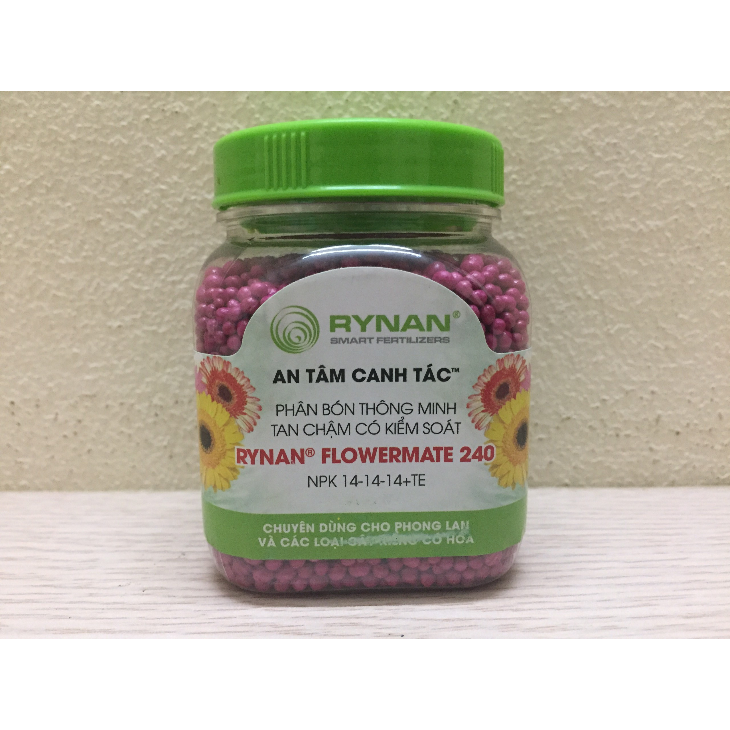 PHÂN BÓN THÔNG MINH TAN CHẬM CÓ KIỂM SOÁT RYNAN FLOWERMATE 240 NPK 14-14-14+TE 150G