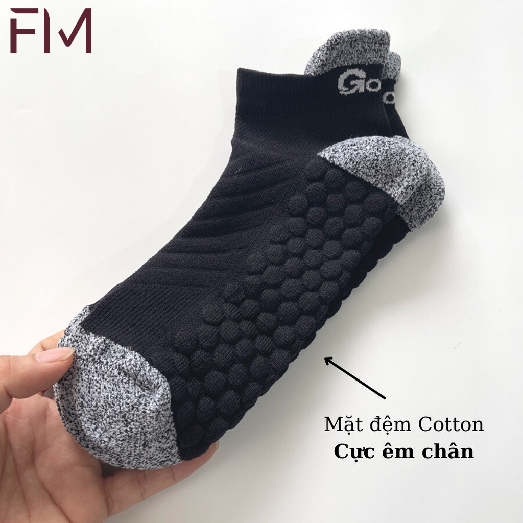 Tất vớ thể thao, thiết kế kiểu cổ ngắn, có lớp đệm nút cotton mềm mịn, thoải mái khi hoạt động thể thao - FORMEN SHOP - FMCA060