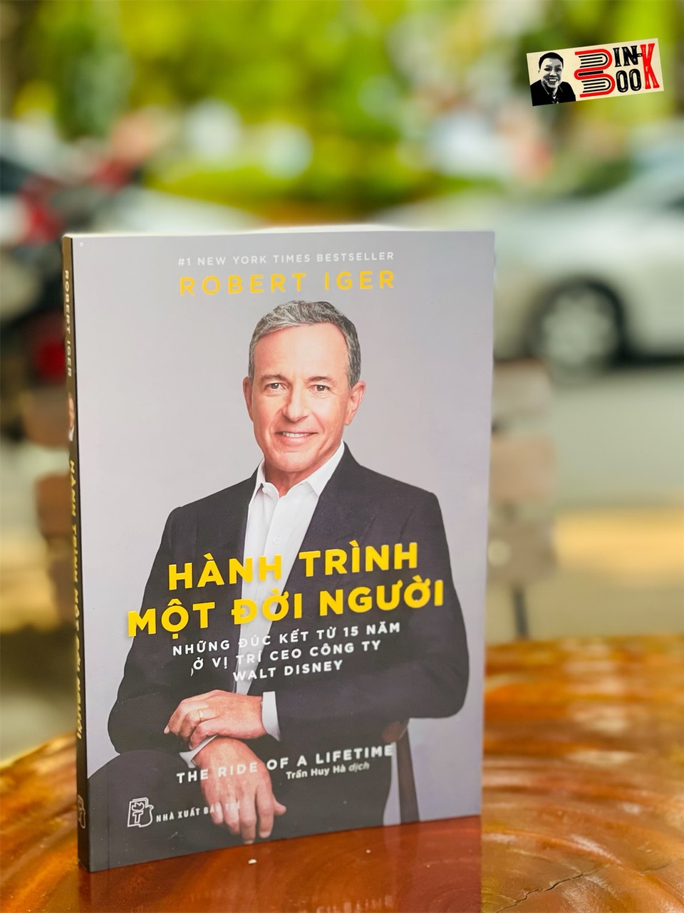 (New York Times BestSeller) HÀNH TRÌNH MỘT ĐỜI NGƯỜI - NHỮNG ĐÚC KẾT TỪ 15 NĂM Ở VỊ TRÍ CEO CÔNG TY WALT DIS.NEY – Robert Iger - Nhà xuất bản Trẻ (bìa mềm)