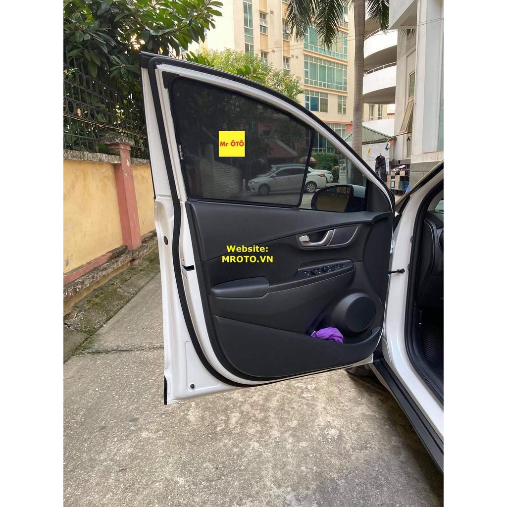 RÈM CHE NẮNG NAM CHÂM CHO XE HYUNDAI KONA .