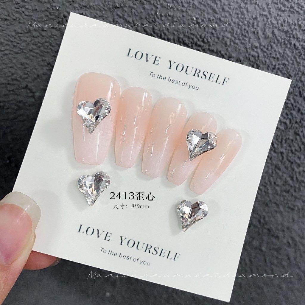 Đá Khối Nail Thủy Tinh 50 Viên, Chân Vàng Đính Móng Sang Trọng, Mix Nhiều Mẫu Sáng Bóng, Làm Nail Độc Đáo Cho Nàng