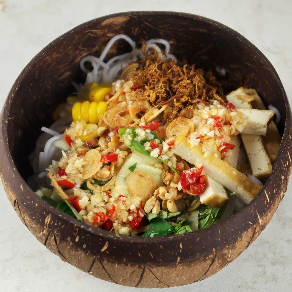Tô gáo dừa khắc hoa văn Com