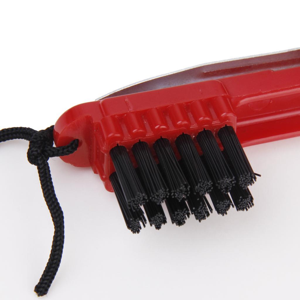 Club Cleaning Brush