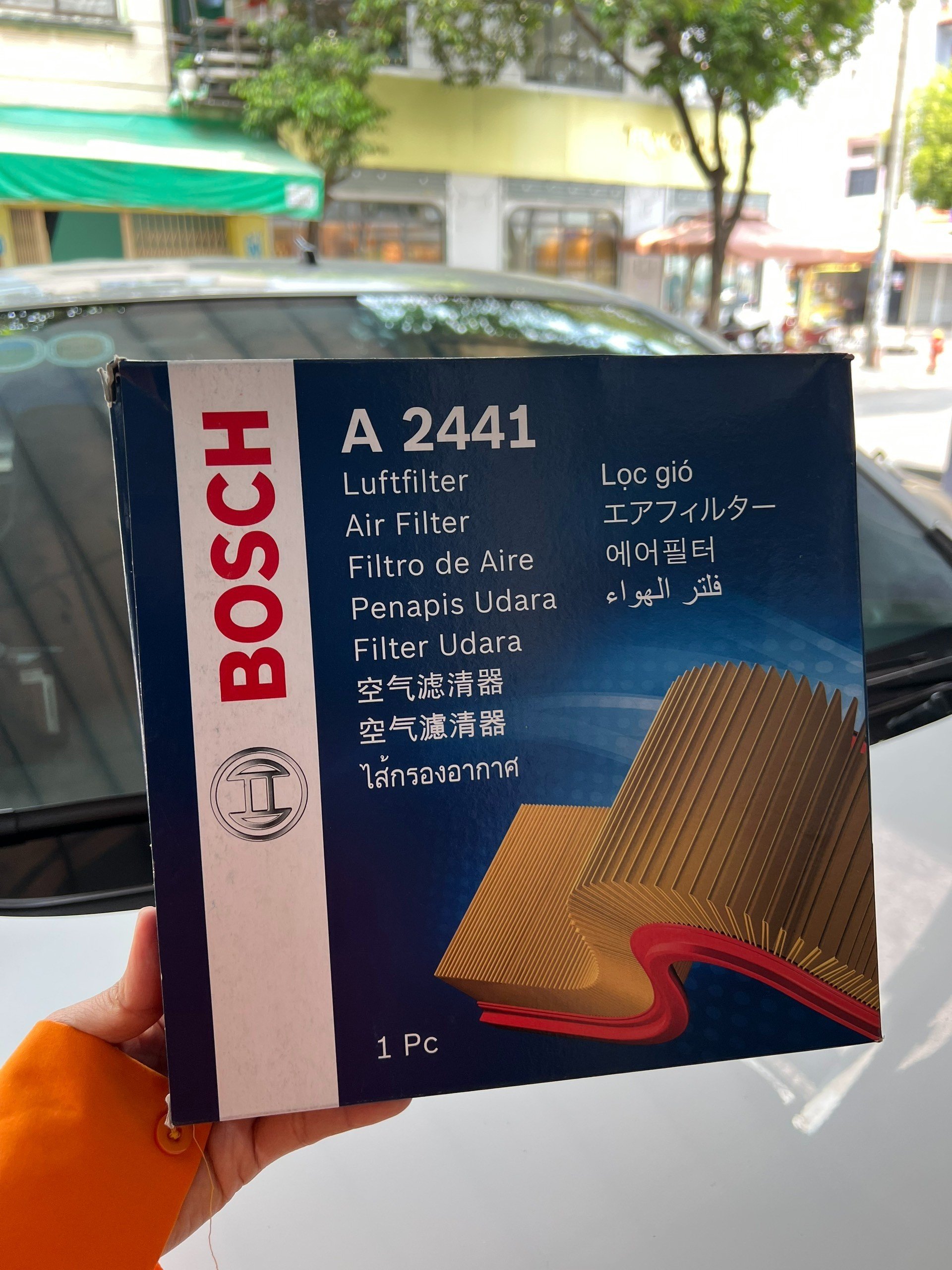 Lọc Gió Động Cơ BOSCH A2441 cho xe Kia Morning (11- 2022), Made in Korea