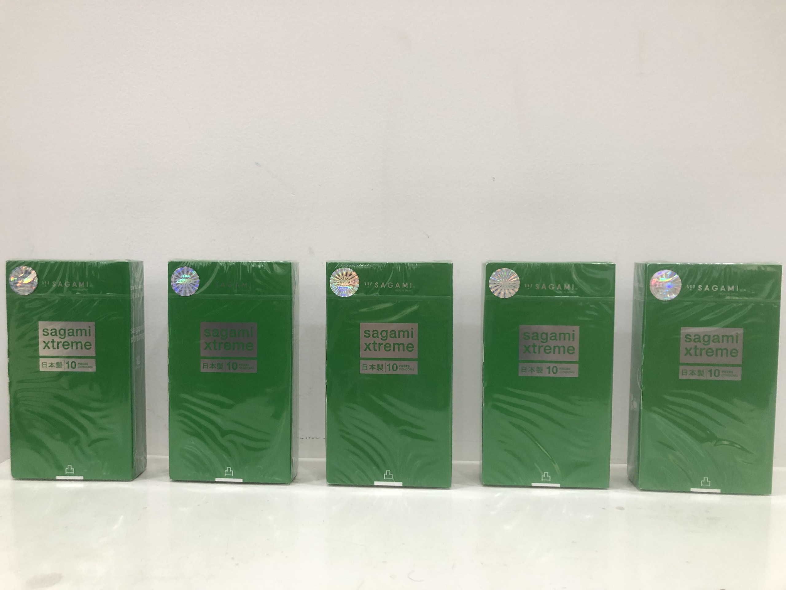 Bao cao su Sagami Green gân gai hộp 10 bao nhập khẩu Nhật Bản