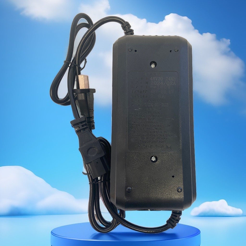Sạc xe điện CHANGER, có vạch báo, thống số sạc rõ ràng, phù hợp với xe đạp điện và xe máy điện