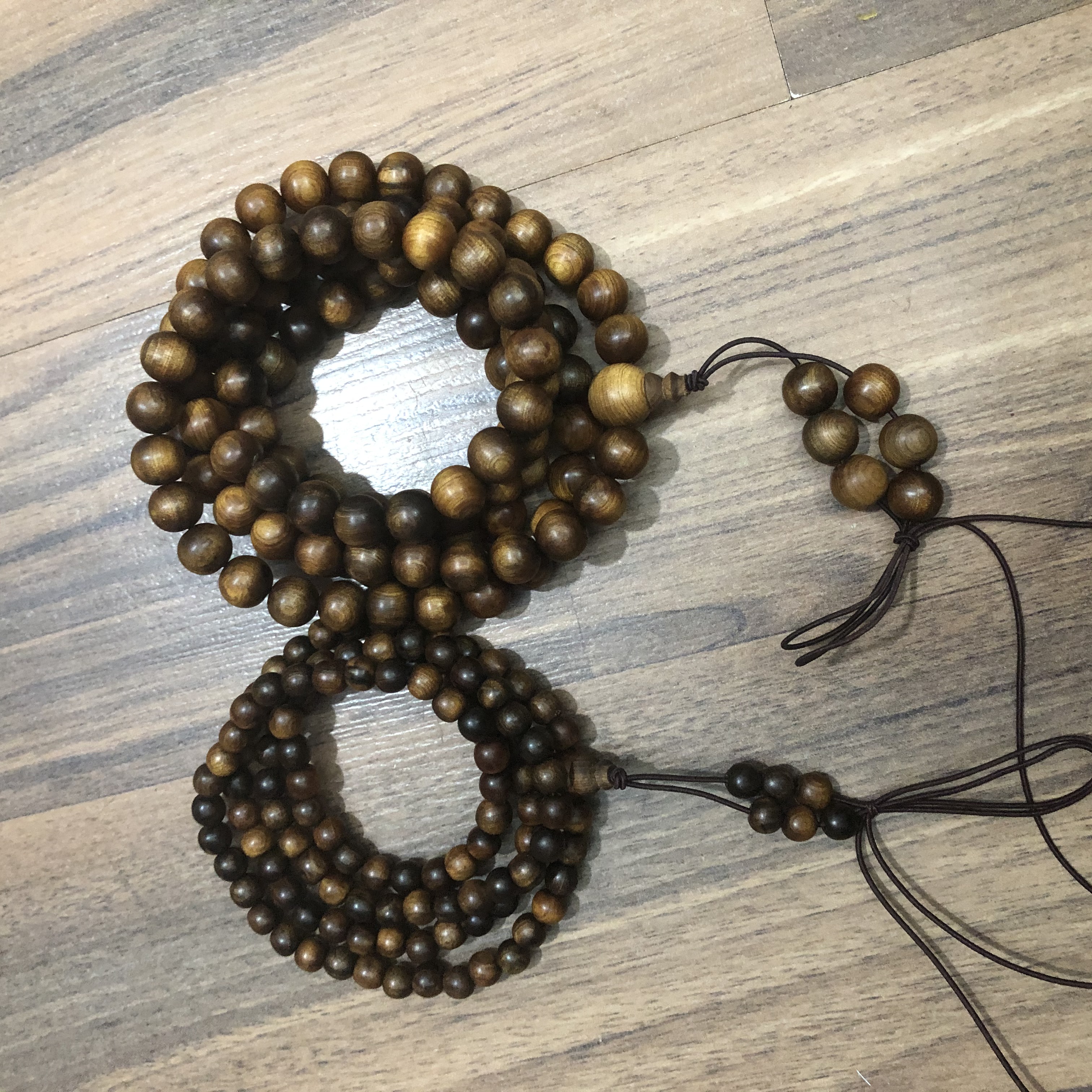 Chuỗi vòng tay/vòng cổ 2 in 1 108 hạt gỗ Bách Xanh - 6mm chìm nước Tĩnh Tâm - An Yên - Bracelet of HAHANCO