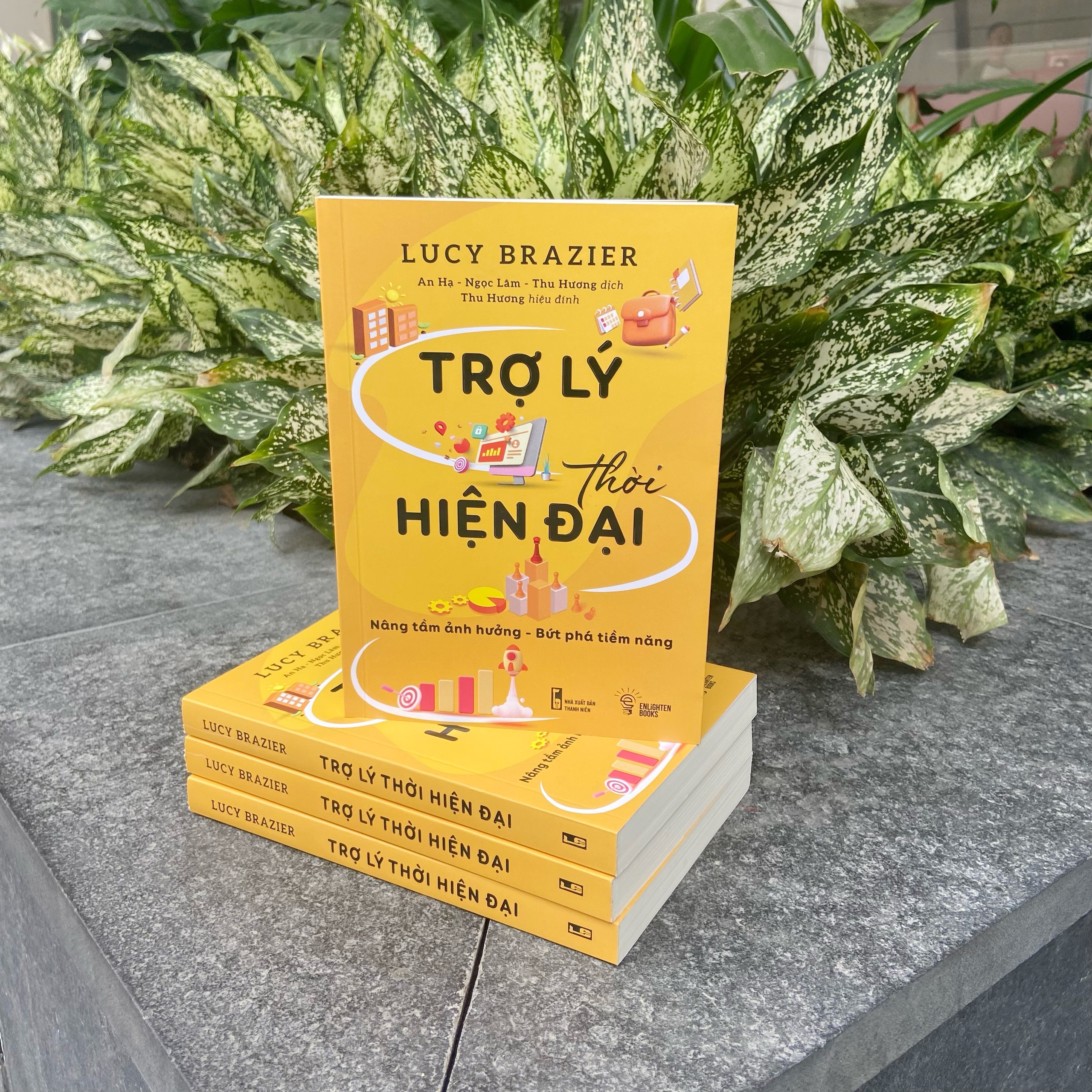 Sách Trợ lý thời hiện đại