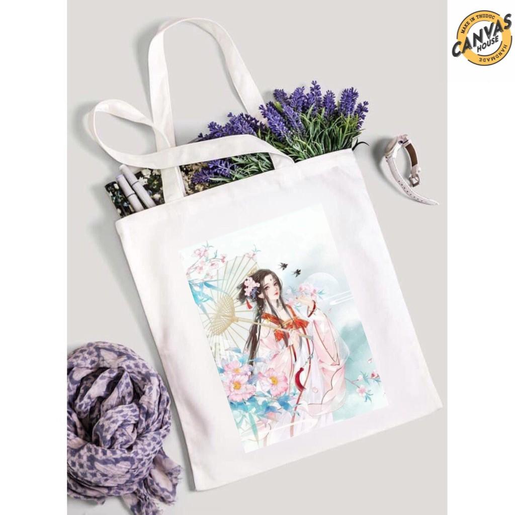 TÚI TOTE VUÔNG VẢI CANVAS ĐEO VAI CÔ GÁI CỔ TRANG