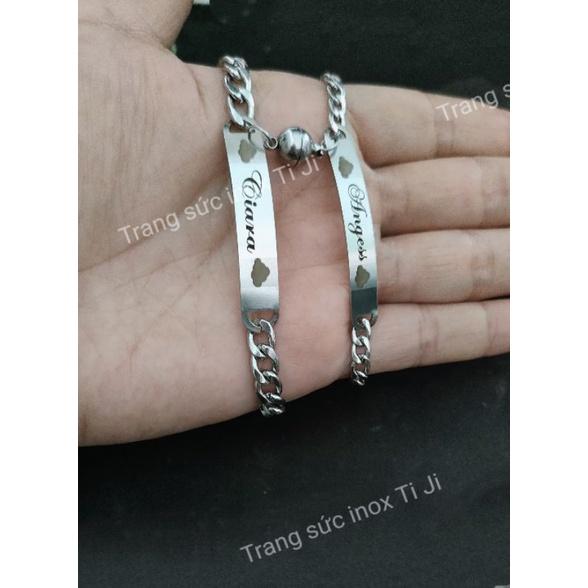 Lắc tay inox cặp đôi khắc yêu cầu không đen, không gỉ sét