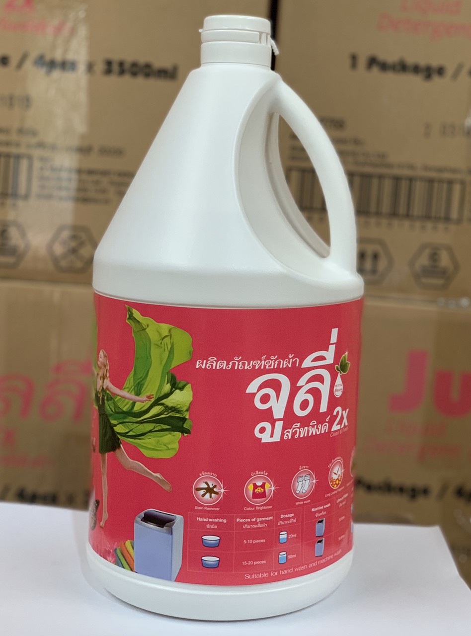 Combo 01 can nước giặt xả Thái Lan July 2X 3,5L + 01 Set 02 khăn cuộn cotton Nhật Bản (Giao màu ngẫu nhiên)