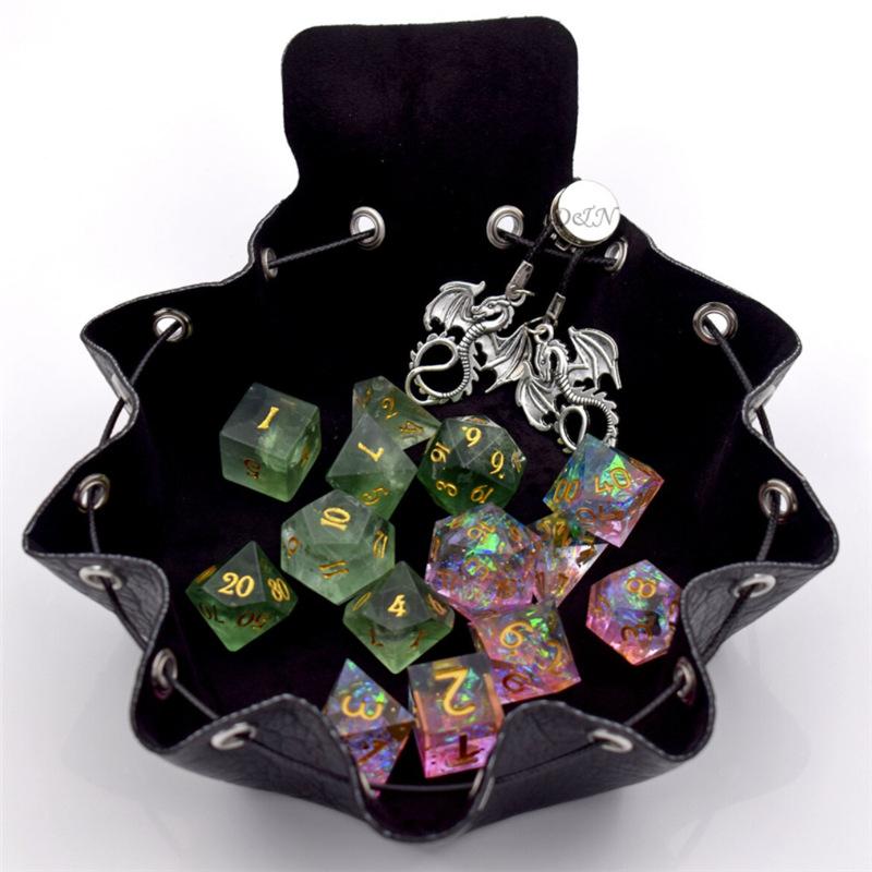 Cái Khay xúc xắc bằng da, Túi đựng xúc xắc trò chơi bằng da