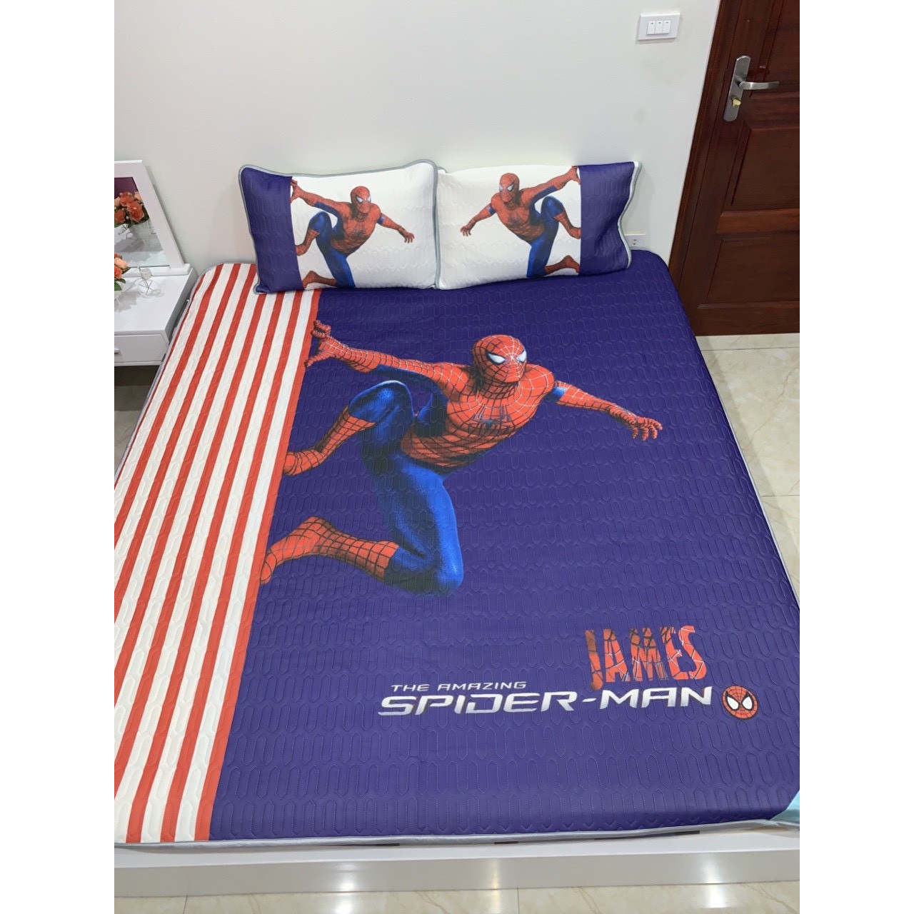 Chiếu Điều Hòa Cao Su Non Latex 5D Spiderman