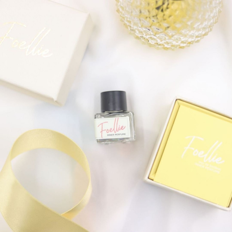 Nước hoa vùng kín Foellie Eau De Innerb Perfume Hàn Quốc 5ml + Tặng kèm 1 mặt nạ sủi bọt Su:m 37 Đen