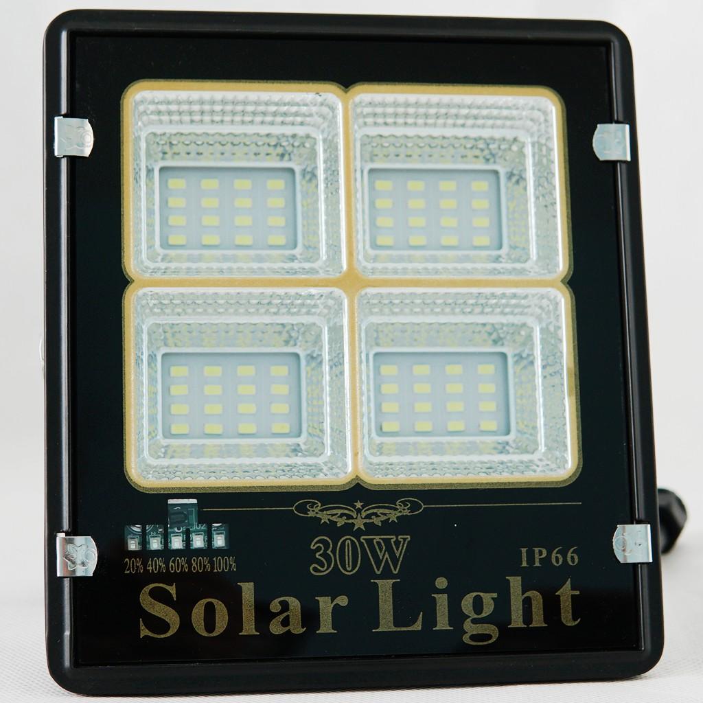 Đèn Pha Roiled RP4-30W | Năng Lượng Mặt Trời