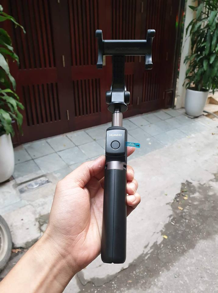 48310040 300086803819026 8984402405852446720 n - Gậy chụp hình Selfie Tripod Huawei 360 độ AF15