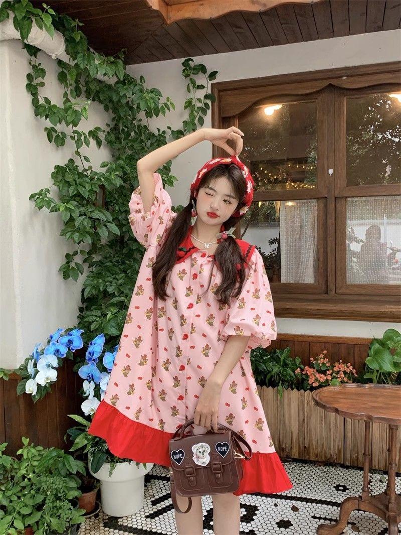 SHUANGYAN Phim hoạt hình gấu con in anh đào va chạm màu nối mùa hè phiên bản Hàn Quốc lỏng lẻo giảm tuổi búp bê ngắn tay áo đầm cho phụ nữ