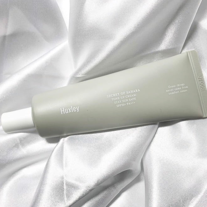 Kem chống nắng nâng tone, dưỡng ẩm da Huxley Tone Up Cream Stay Sun Safe SPF50+ PA+++ 50ml