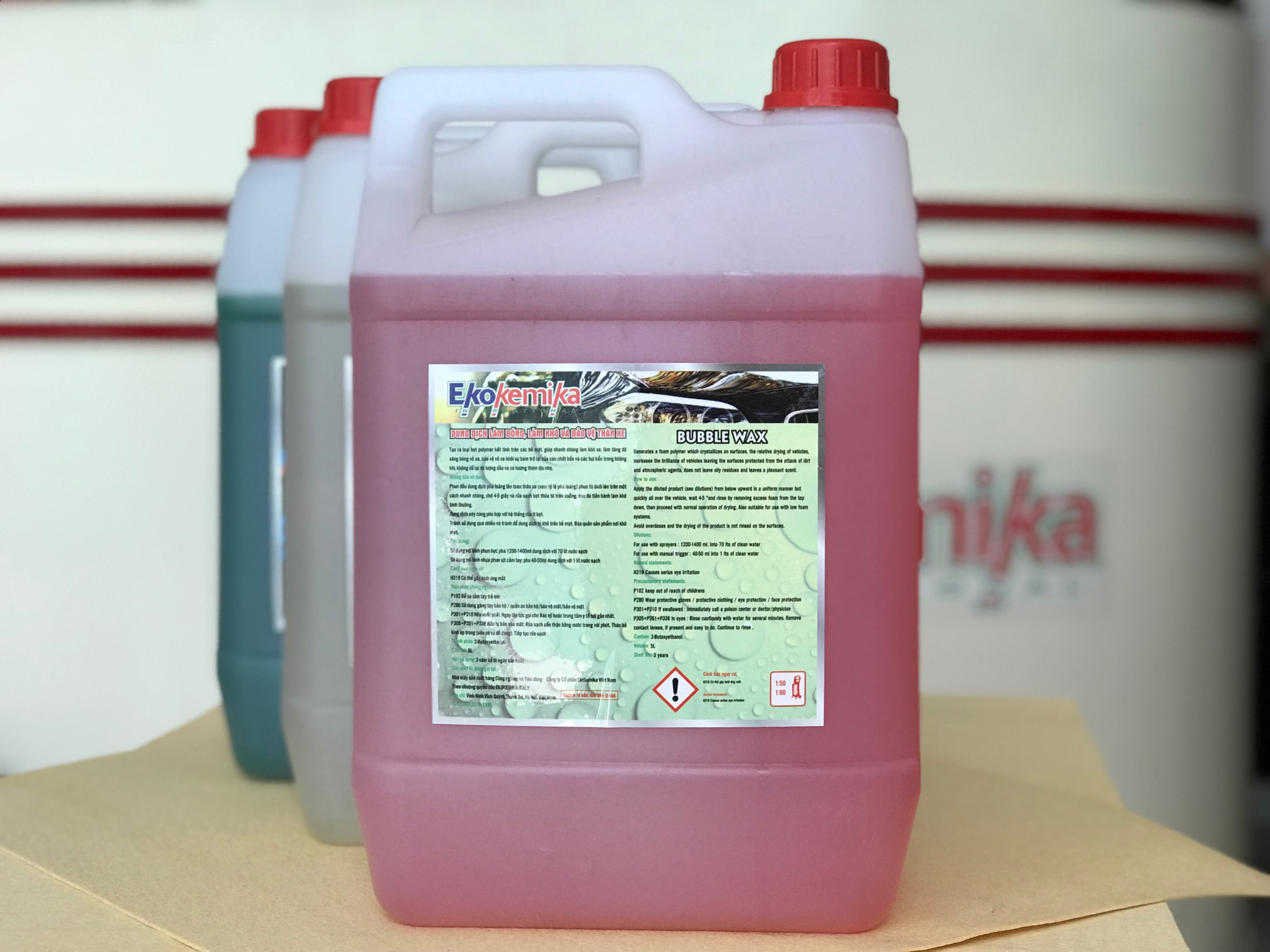 Dung Dịch Làm Bóng Thân Xe Nhanh Siêu Đậm Đặc Bubble Wax - Hàng Chính Hãng