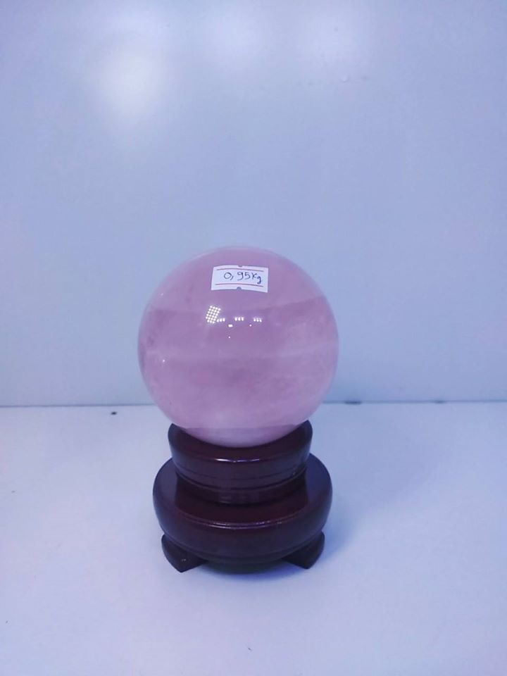Quả Cầu Thạch Anh Hồng - Phong Thủy Công sở Đường Kính 9,4 cm