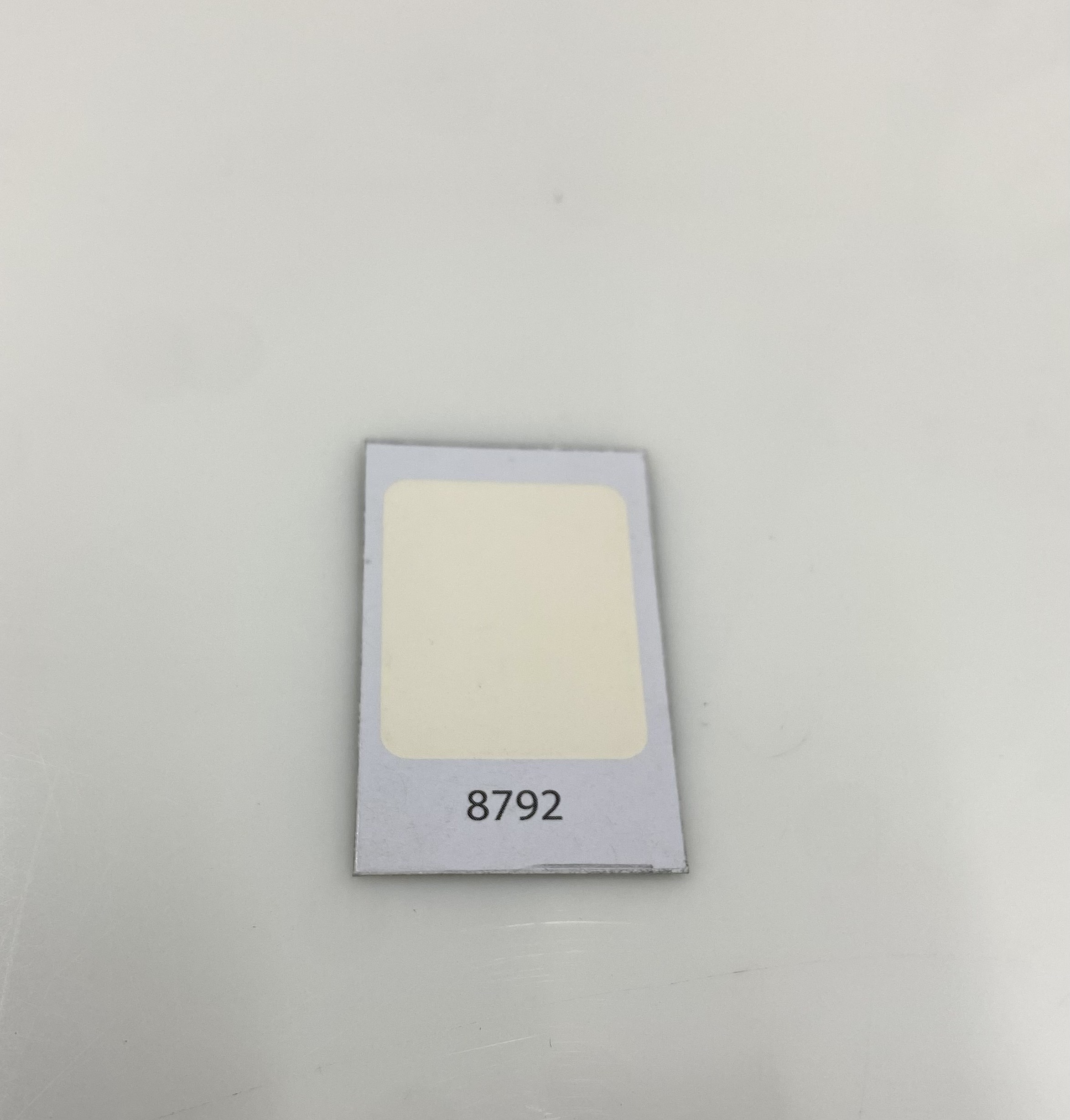 Sơn nước nội thất cao cấp Toa Nanoclean màu vàng kem 8792_ 5L
