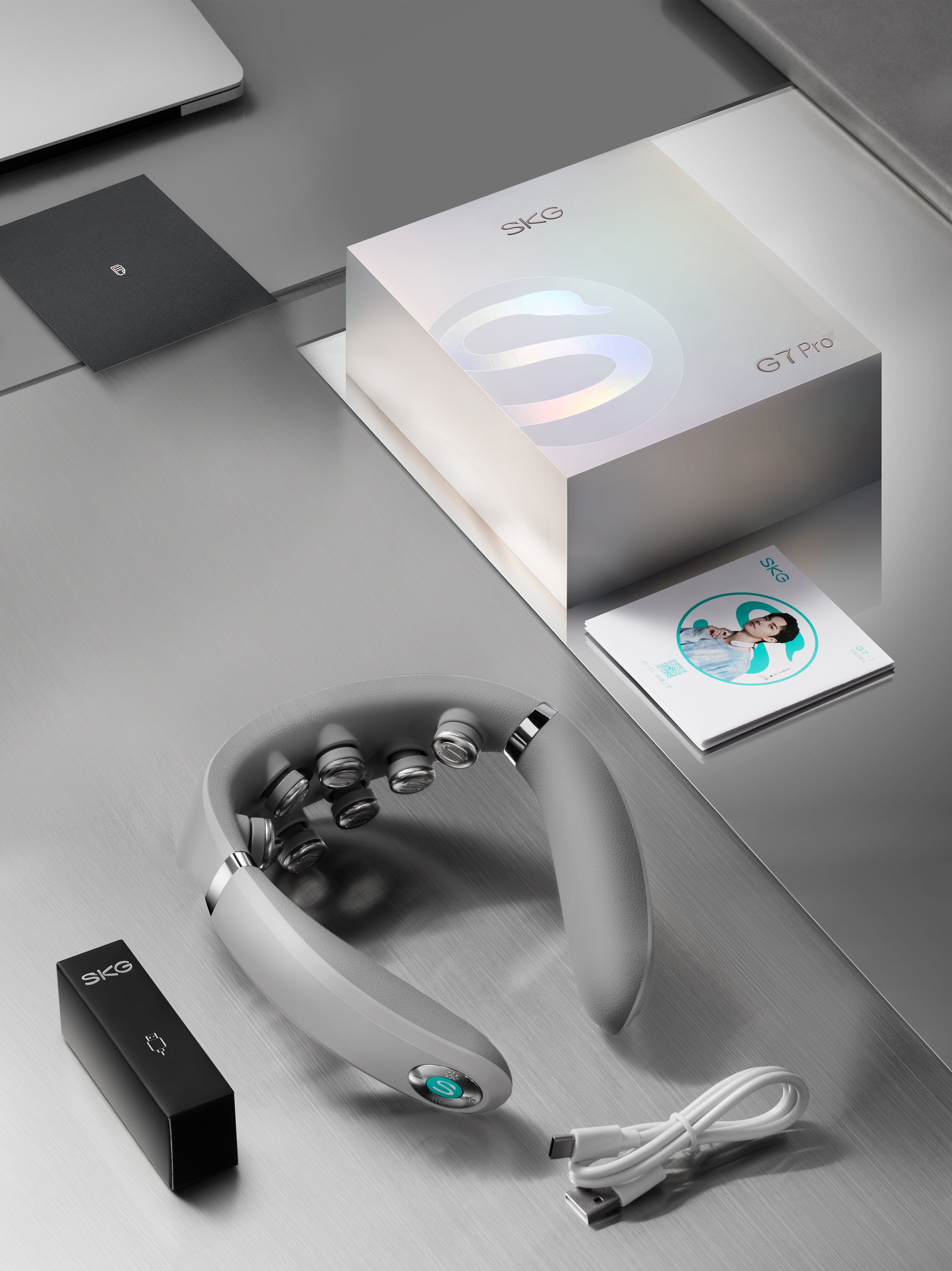 Máy Massage Cổ SKG G7 Pro mát-xa giảm đau cổ do thoái hóa, căng cơ cổ với Xung điện và Chườm nóng Hồng Ngoại
