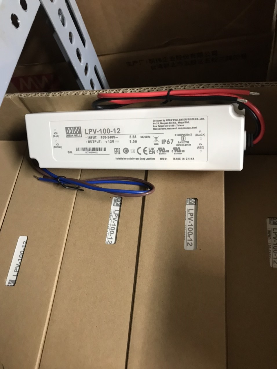 Nguồn LED Meanwell LPV-100-12 , Hàng chính hãng