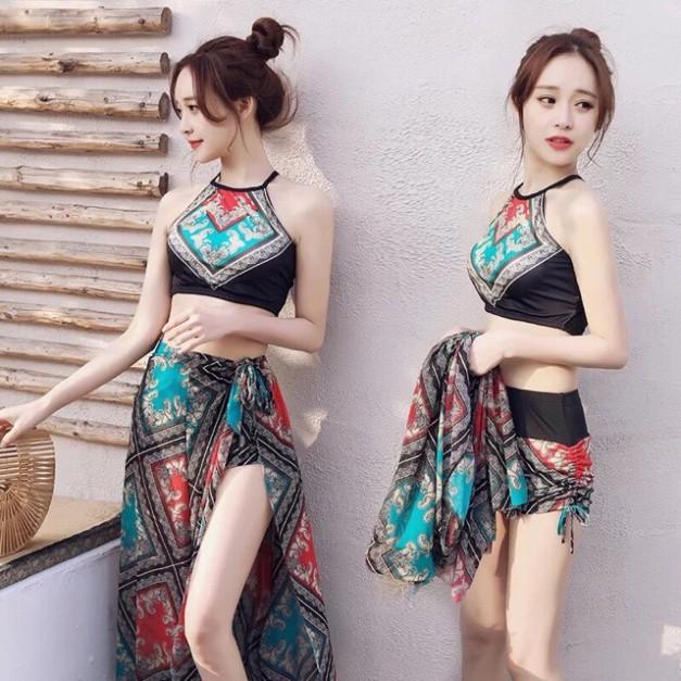 Bộ bikini áo yếm kèm khăn