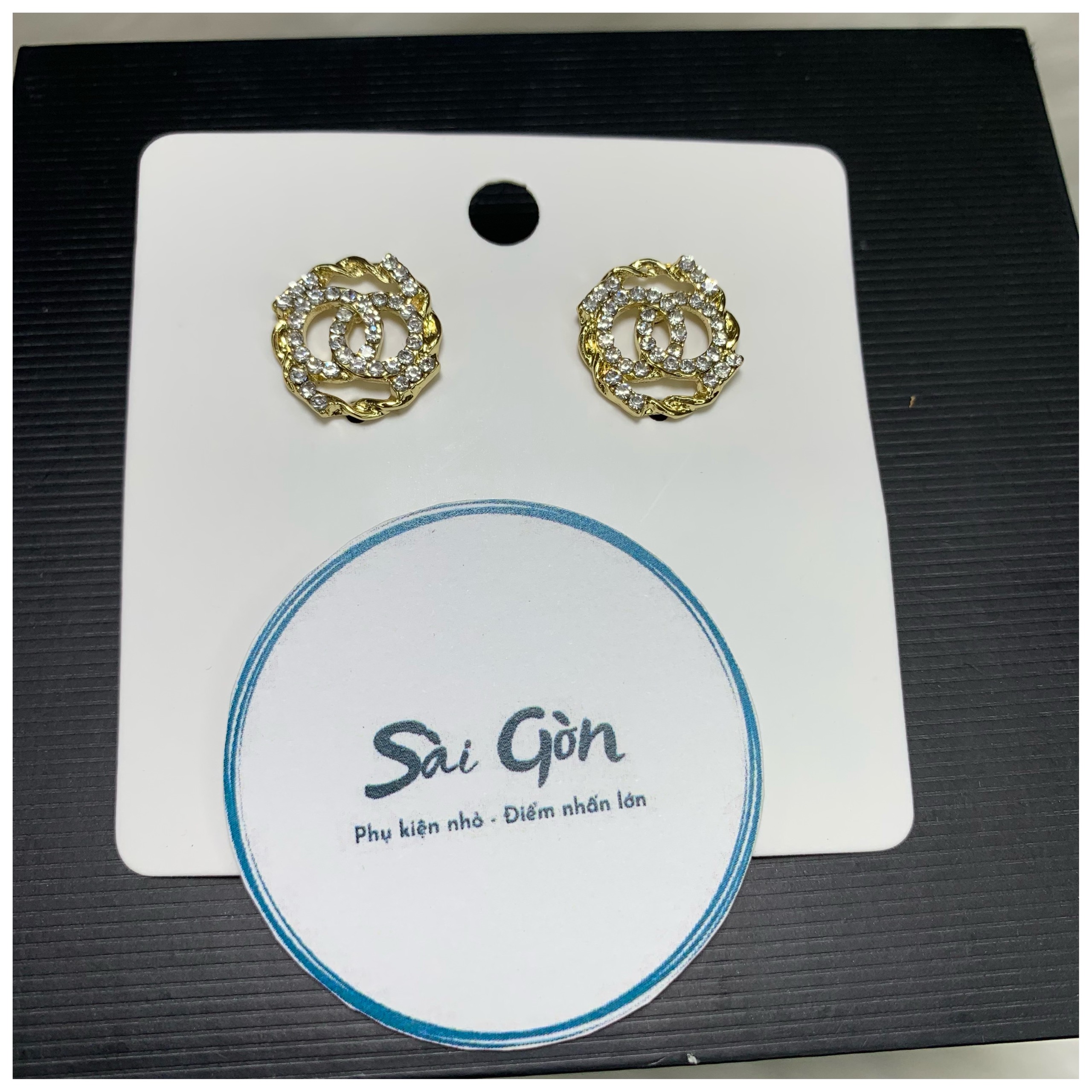 Bông tai đính đá phong cách cổ điển SAIGON ACCESSORY