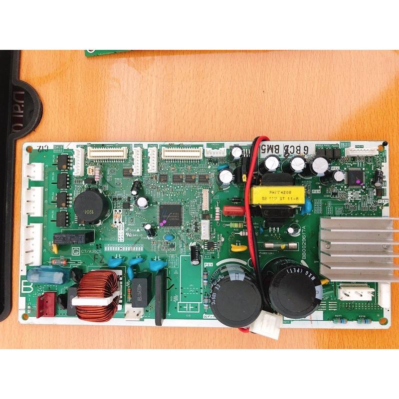 Vit tủ hitachi lắp nhiều moden