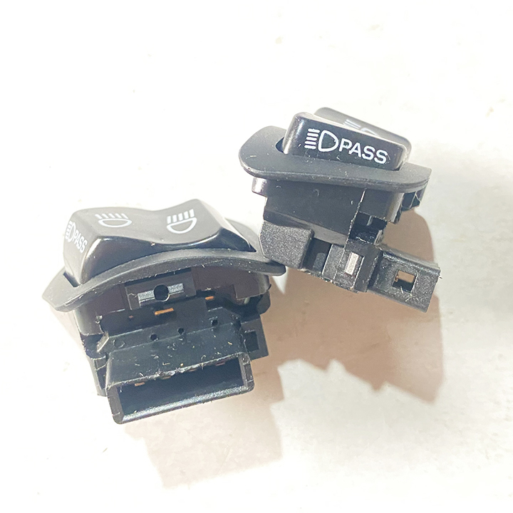 Combo 10 Công Tắc Passing Nhấp Nháy Đèn Pha Tặng Kèm Giắc Cắm Lắp Xe Honda
