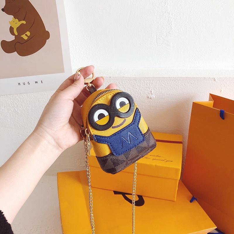 Túi đeo chéo Minion dễ thương cho bé KÈM HỘP xịn xò - Túi mini nữ đeo chéo hình minion đựng son, chìa khoá đi chơi, cafe