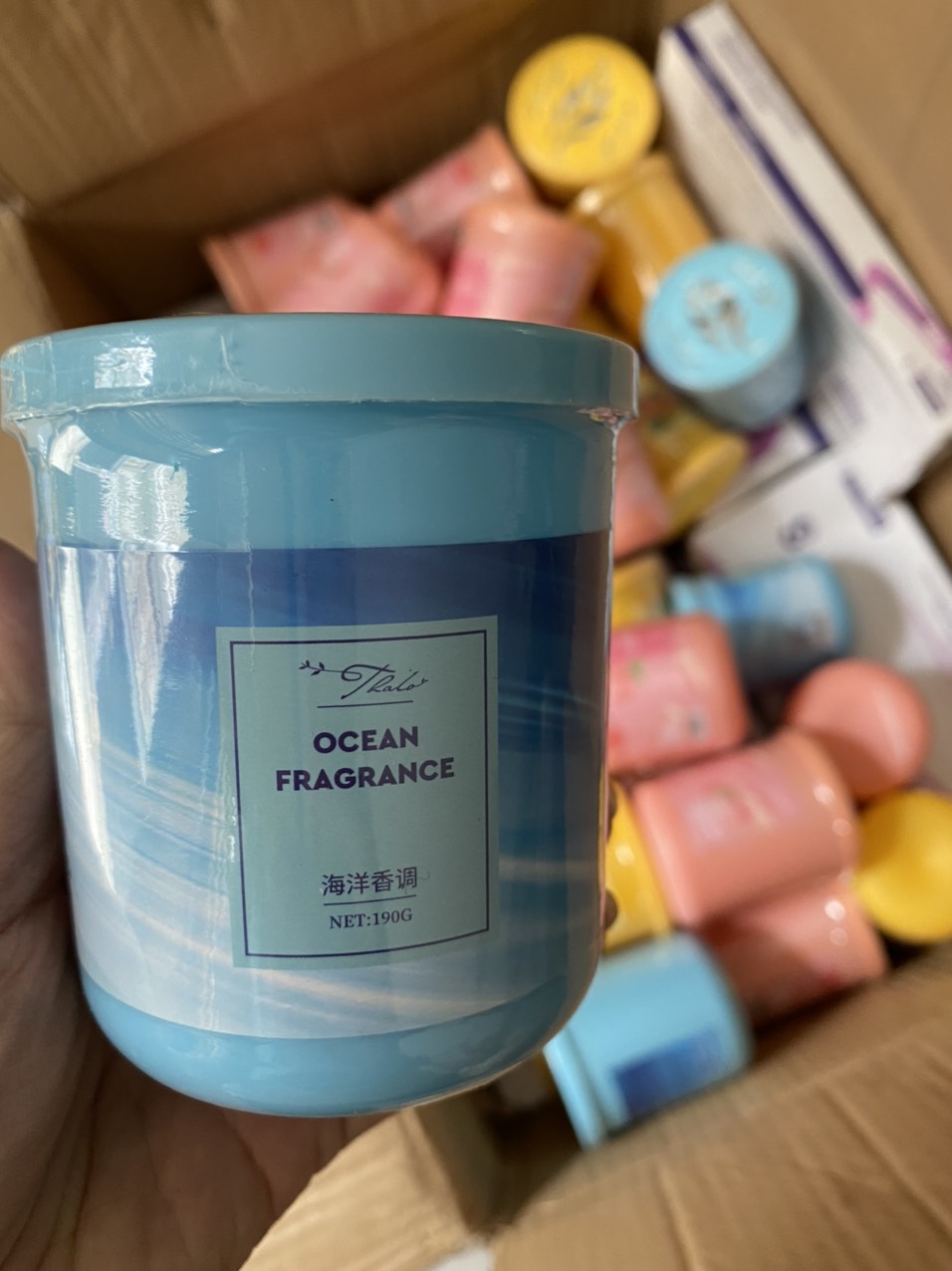 Lọ Sáp Thơm Để Phòng Siêu Thơm 190gr