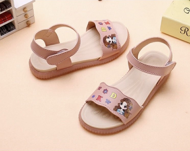 Sandal bé gái quai hậu da mềm cao cấp đế dẻo chịu nước kháng khuẩn nhanh ráo họa tiết công chúa cho bé gái 3 - 12 tuổi SG51