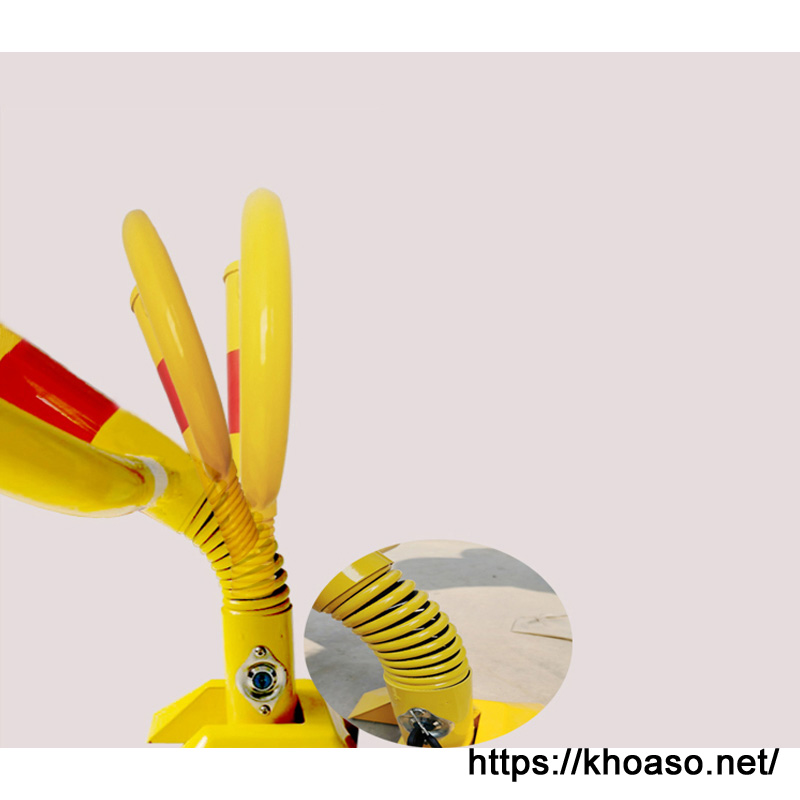 Khóa cọc giữ chỗ đậu xe ô tô