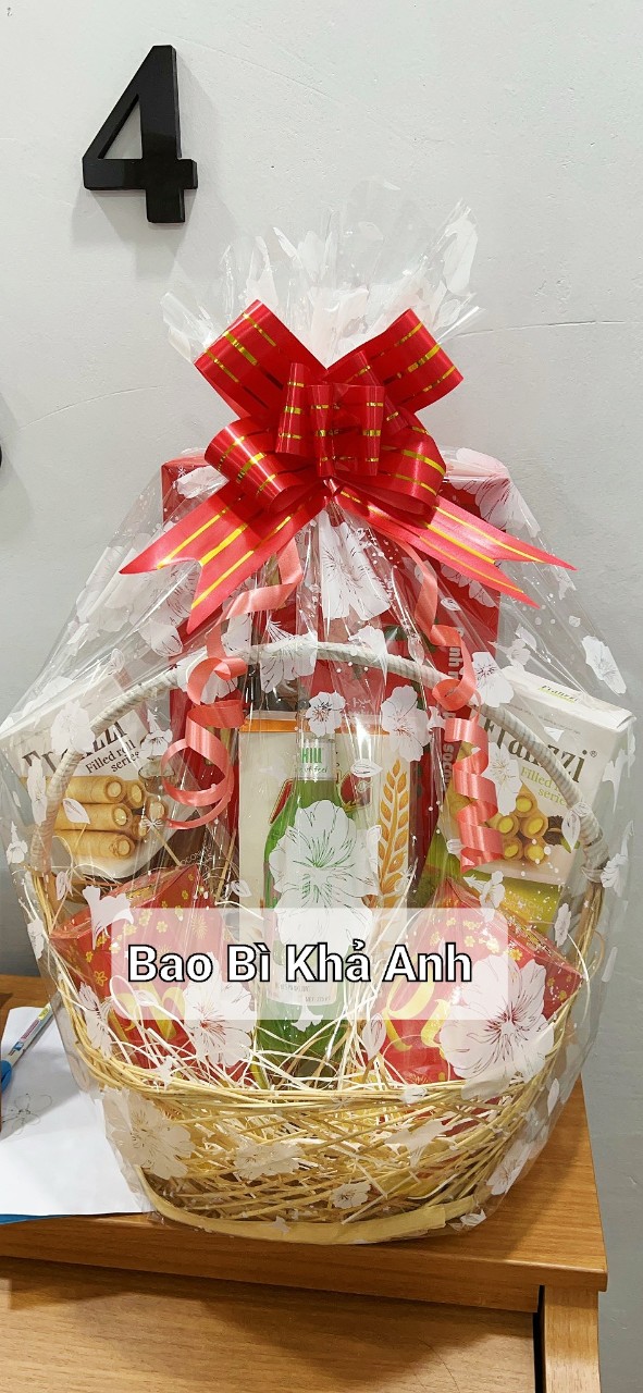 Túi kiếng gói quà TẾT Túi bọc quà MẪU MỚI 2023 trong suốt , hoa văn , chấm bi Size 40x6cm 50x70cm 60x80cm 70x100cm