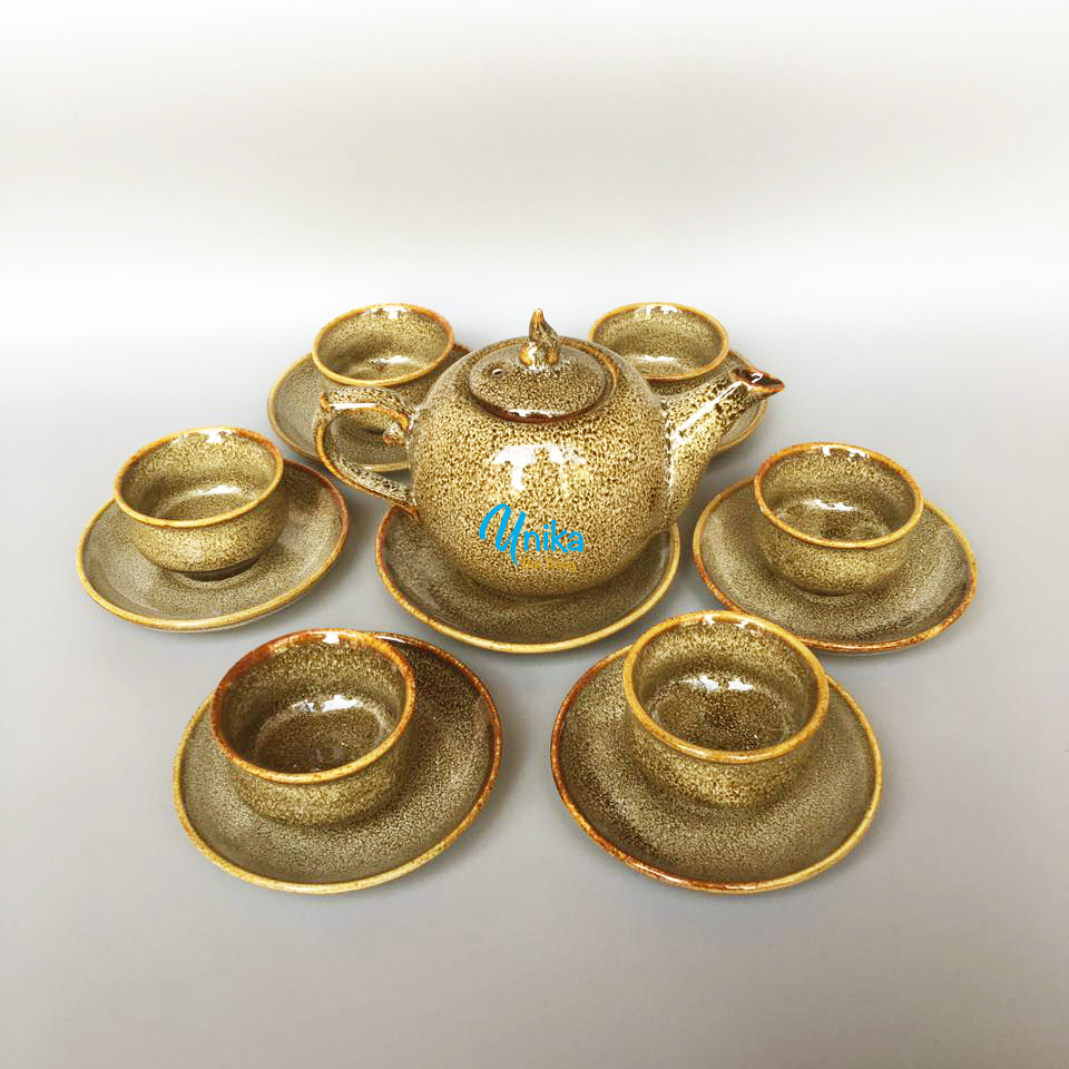 Bộ Ấm Chén Trà Bầu Tròn Nắp Xoắn Nhọn Men Gấm Vàng ACTV7 - Bộ ấm chén chè - Gốm Sứ Cao Cấp Bát Tràng