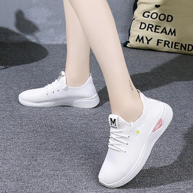 Giày Sneaker nữ thể thao hoa cúc Chữ M Fashion