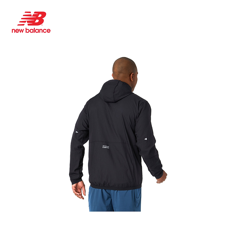 Áo khoác tay dài có nón thể thao nam New Balance Impact Run Light Pack - MJ01237 (form Quốc tế