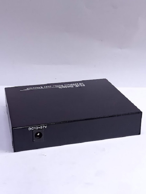 Switch Poe 5 port (4 Poe + 1 Utp) chuẩn 10/100m