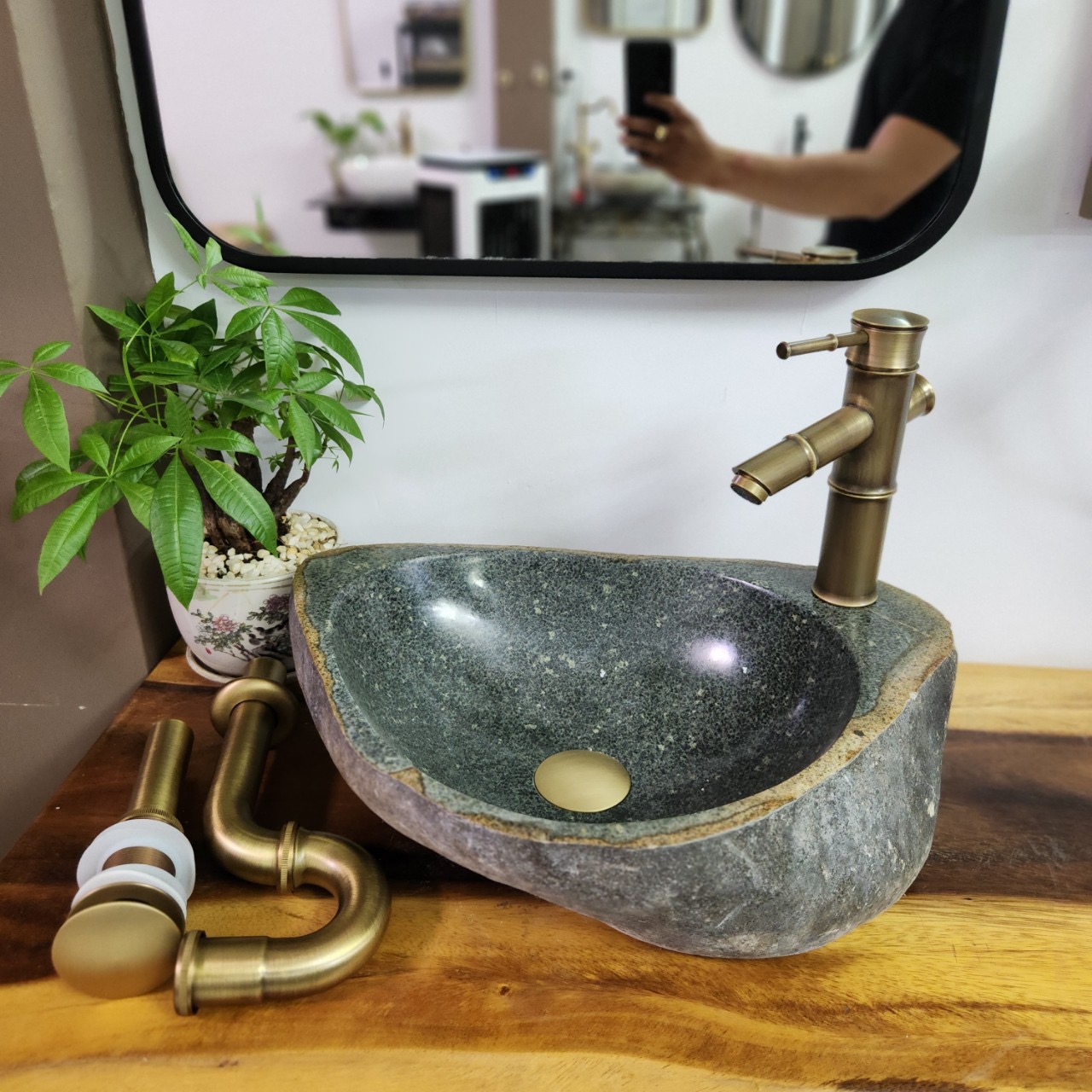 Chậu Lavabo đá cuội tự nhiên