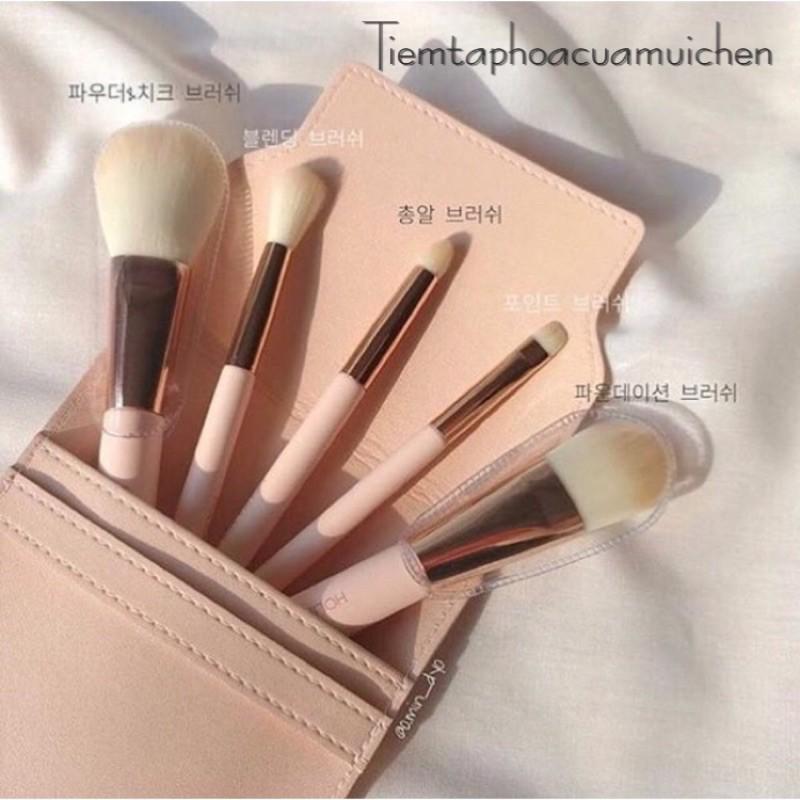 Set Cọ Trang Điểm Siêu Xinh Holika Holika nudrop mini brush set